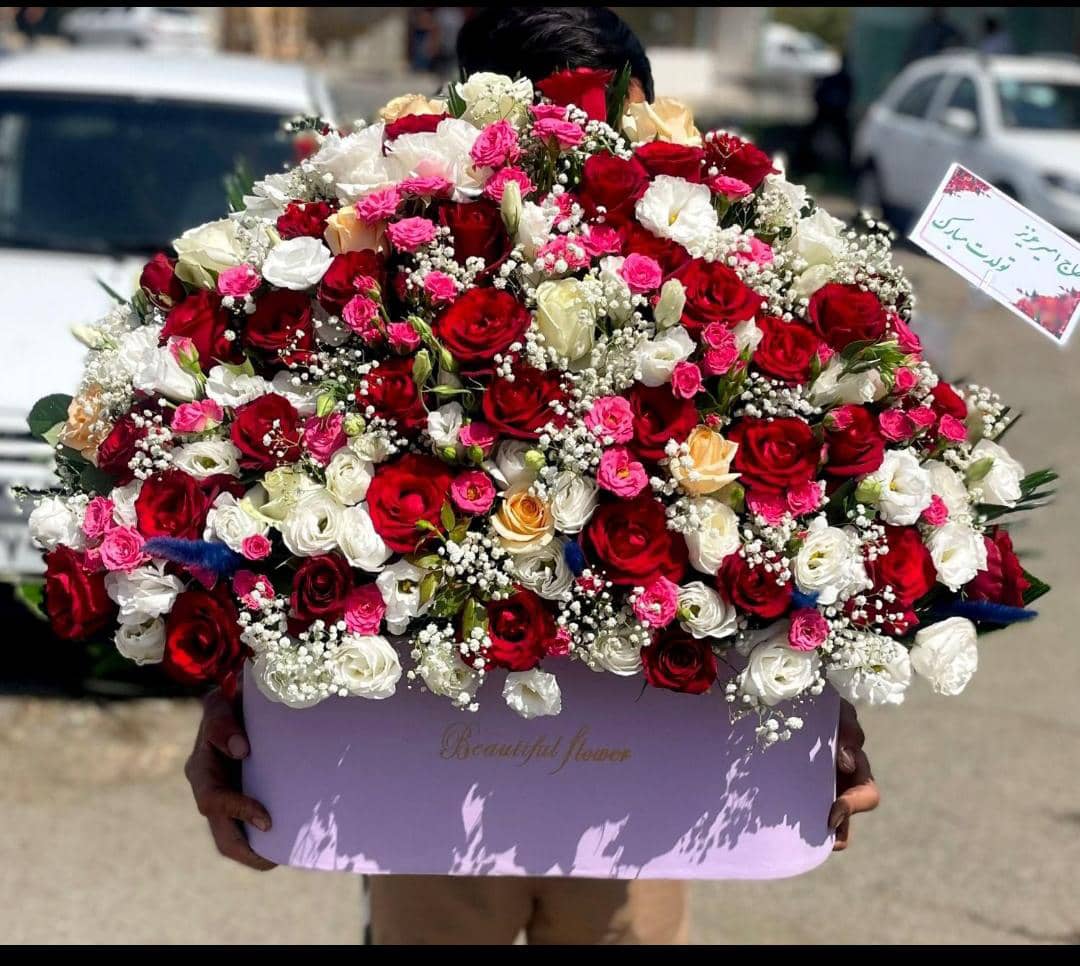 گلکده یاس سفید در کرمانشاه